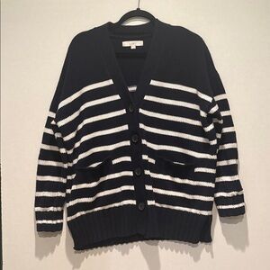 LOFT - Women's V-NeckCardigan Sweater. Navy Stripes. Size Large. Button detail